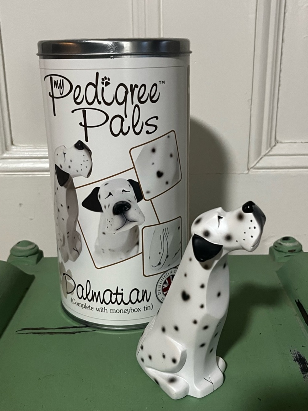 Dean Kendrick 5.5” Resin Dalmatian Statue In Pedigree Pals moneybox Tin UK